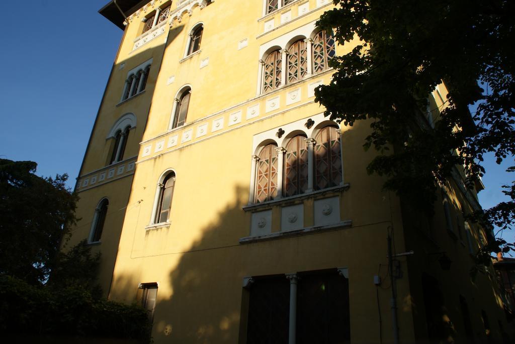 Alla Residenza Domus Minervae ペルージャ エクステリア 写真